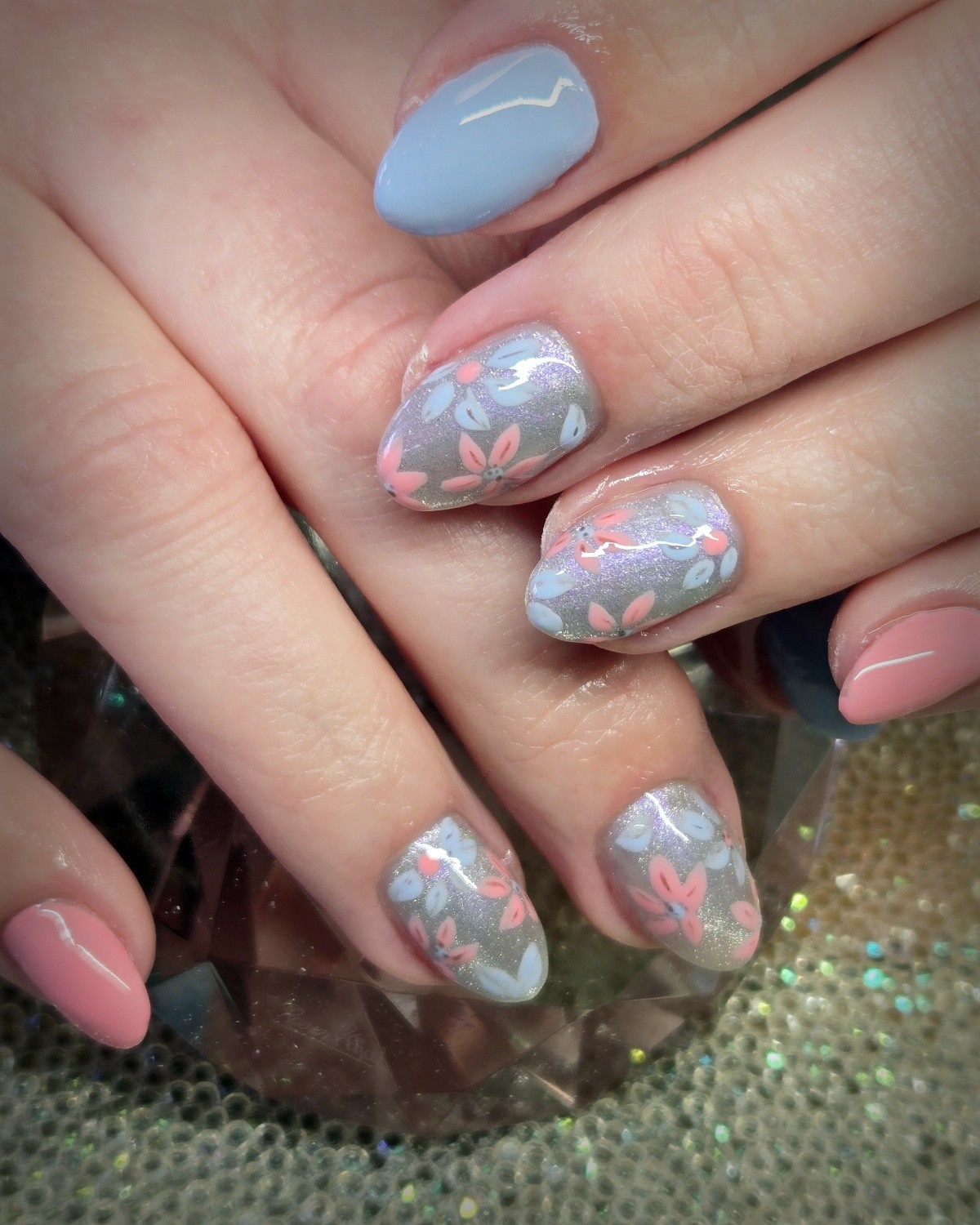 I'm using the new spring colors, they are SO pretty!

Licensed Nail Tech 
Certified Master Pedicurist 
Located in Mount Horeb, WI

 #nailinspo #naildesigns #nailartist #nailtech #nailart #mounthorebwi