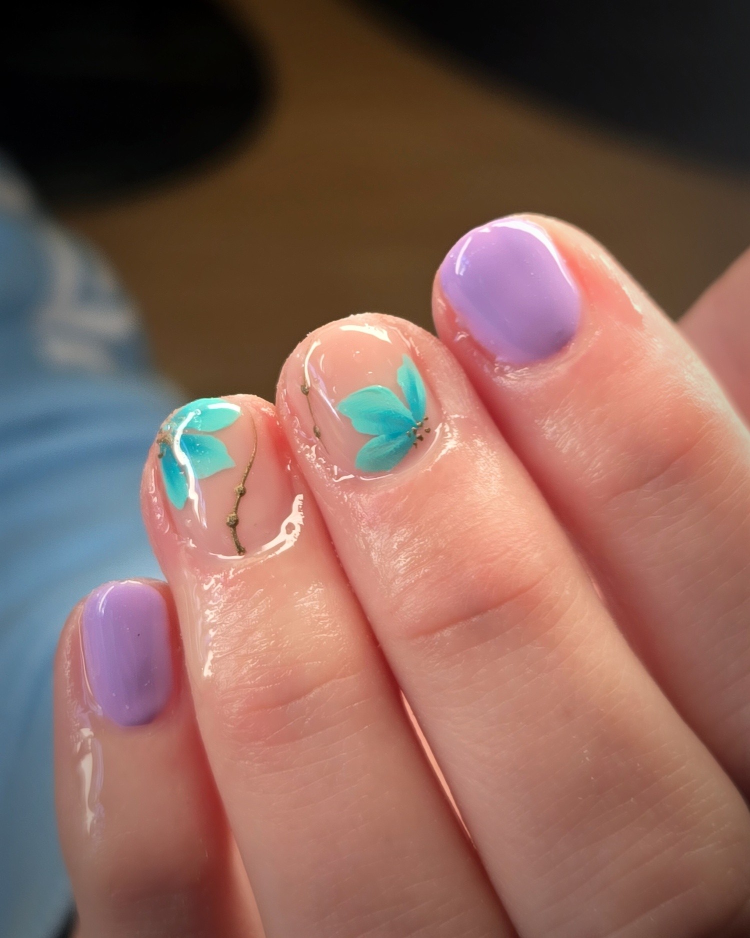 Licensed Nail Tech 
Certified Master Pedicurist 
Located in Mount Horeb, WI

Hand-painted flowers, my favorite! 😍 

 #naildesigns #nailinspo #nailartist #nailtech #nailart #mounthorebwi #hardgelnails #gelmanicure #polisheddesigns #nails #gelnails