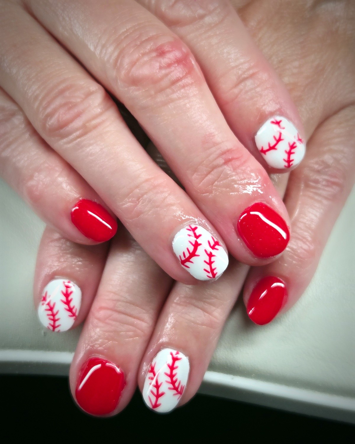 ⚾️ 💅 

Licensed Nail Tech 
Certified Master Pedicurist 
Located in Mount Horeb, WI

 #nailinspo #naildesigns #nailartist #nailtech #nailart #mounthorebwi #polisheddesigns #nails #gelnails #manicure