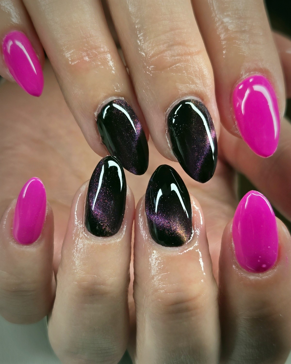 Just a gorgeous combo!

Licensed Nail Tech 
Certified Master Pedicurist 
Located in Mount Horeb, WI

 #wisconsinnails #naildesigns #mounthorebwi #nails #mounthorebnails #wisconsinnails #nailinspo #naillove #nailartist #polisheddesigns #hardgel #nailart #gelnails