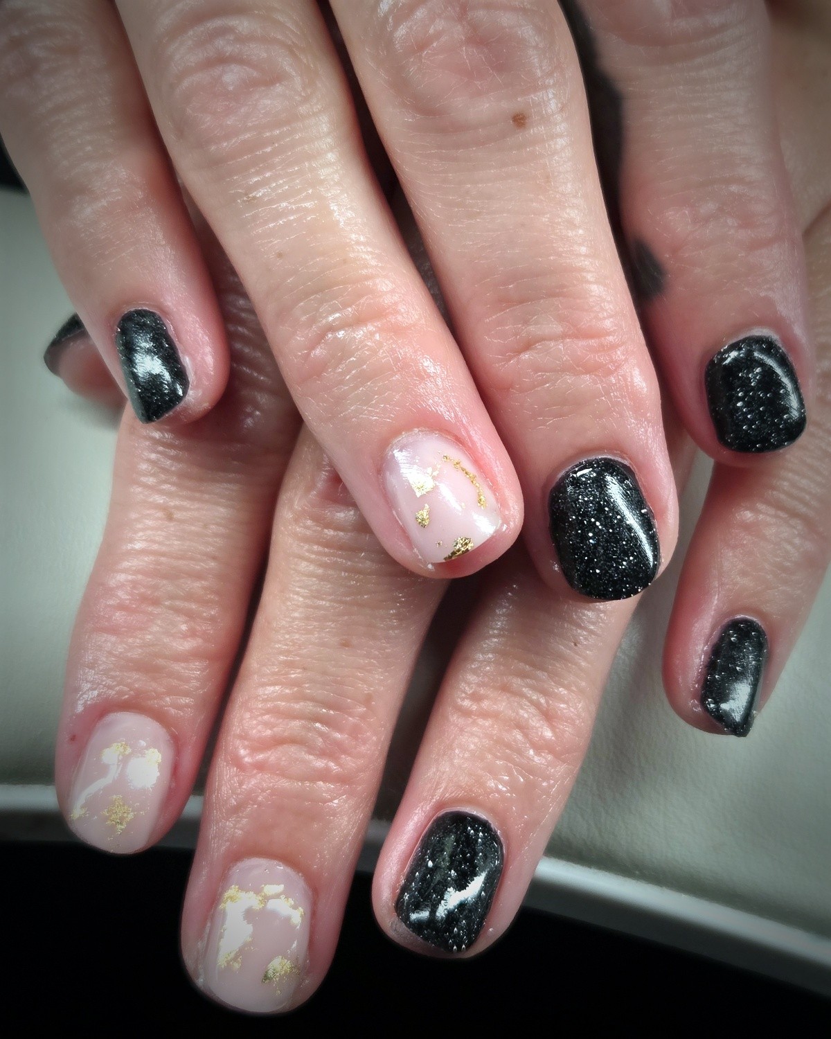 Licensed Nail Tech 
Certified Master Pedicurist 
Located in Mount Horeb, WI

 #nailtech #naildesigns #mounthorebwi #nails #wisconsinnails #nailinspo #naillove #nailartist #polisheddesigns #hardgel #nailart #gelnails
