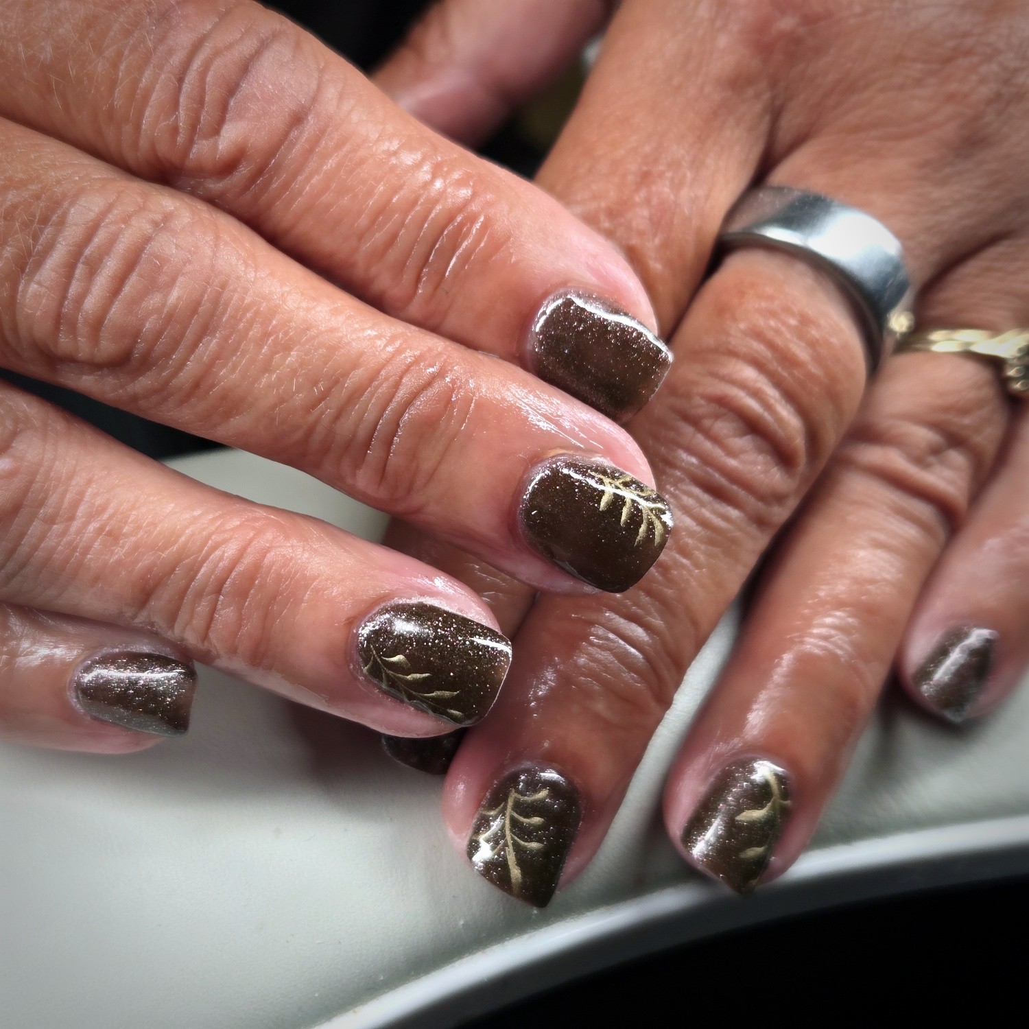 Licensed Nail Tech 
Certified Master Pedicurist 
Located in Mount Horeb, WI

 #nailtech #naildesigns #mounthorebwi #nails #wisconsinnails #nailinspo #naillove #nailartist #polisheddesigns #hardgel #nailart #gelnails