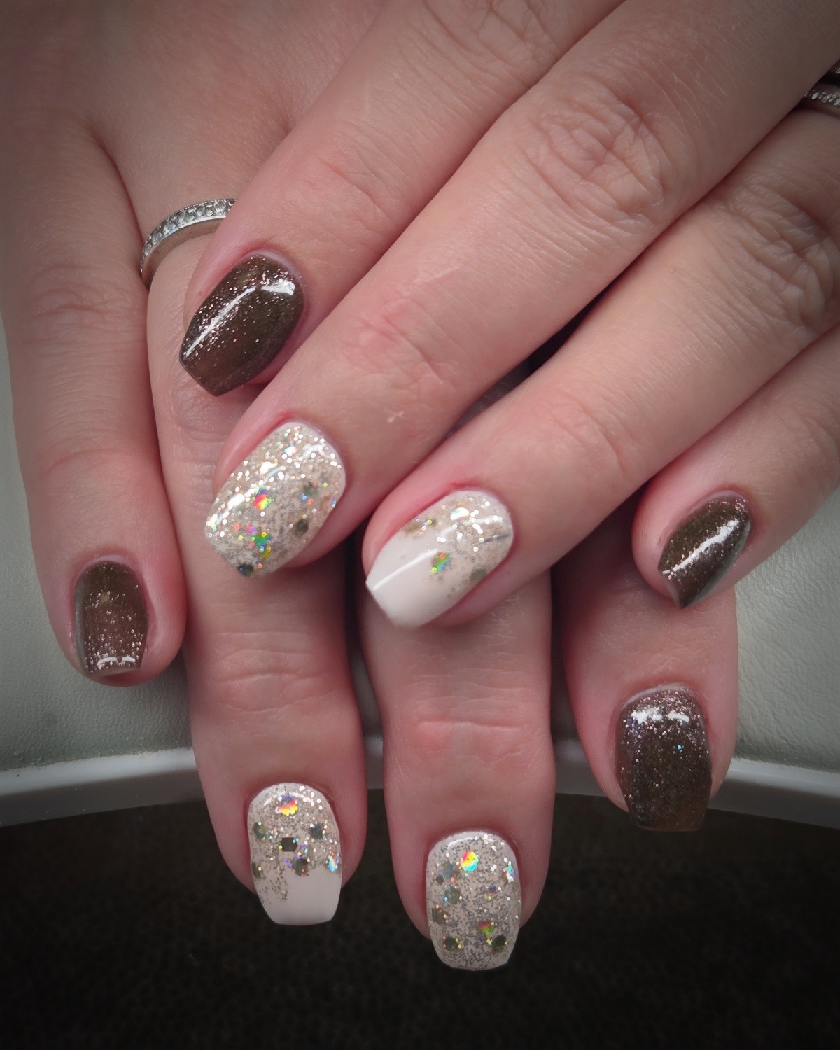 Licensed Nail Tech 
Certified Master Pedicurist 
Located in Mount Horeb, WI

 #nailtech #naildesigns #mounthorebwi #nails #wisconsinnails #nailinspo #naillove #nailartist #polisheddesigns #hardgel #nailart #gelnails